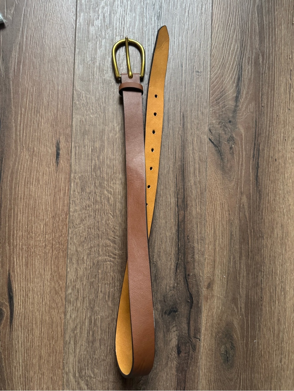 Classic Brown Leather Women’s Belt with Brass Buckle